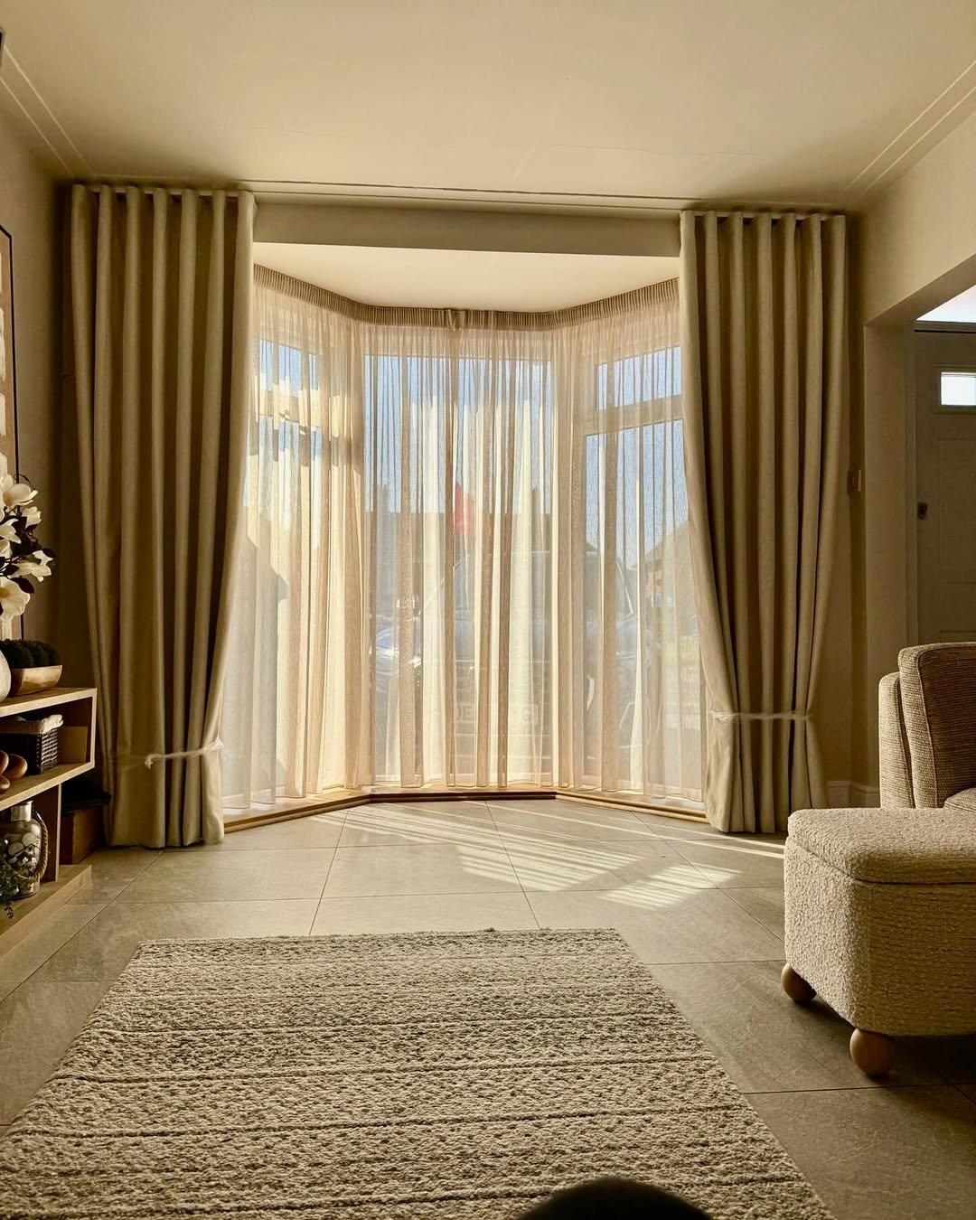 Curved Bay-Window Curtains