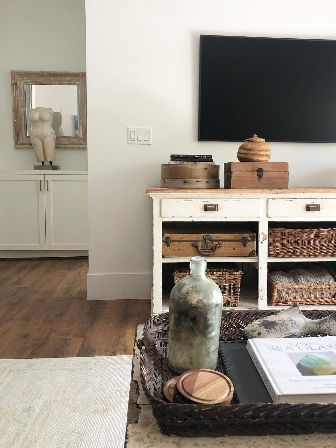 Distressed Chalk White Console