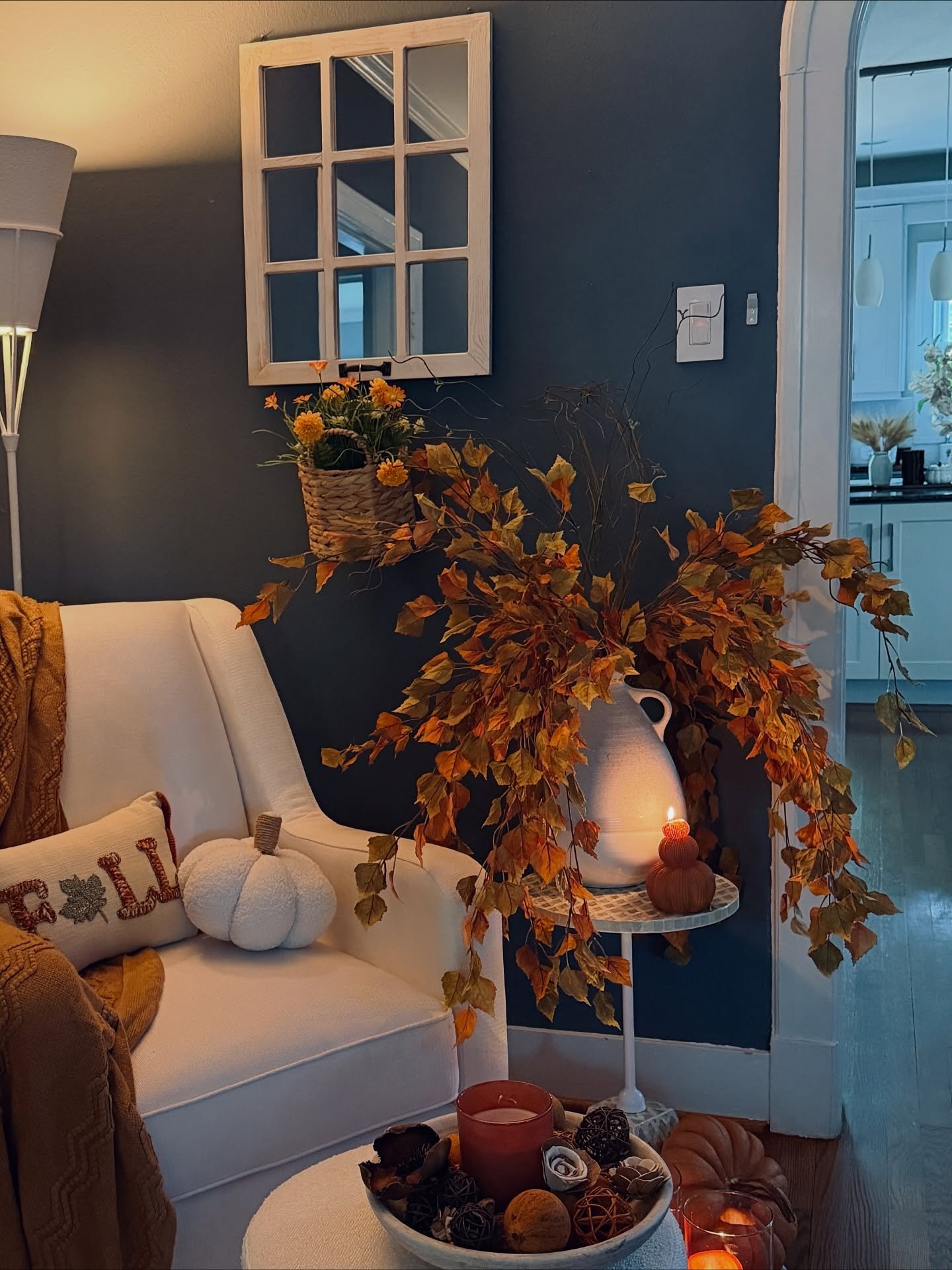 Fall Decor Corner Seating
