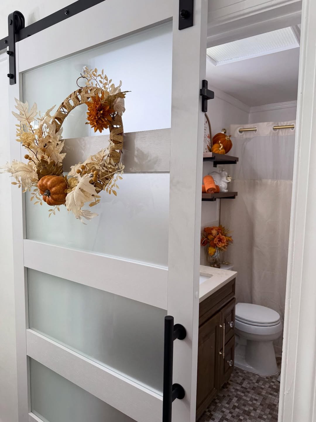 Fall Shelf Styling