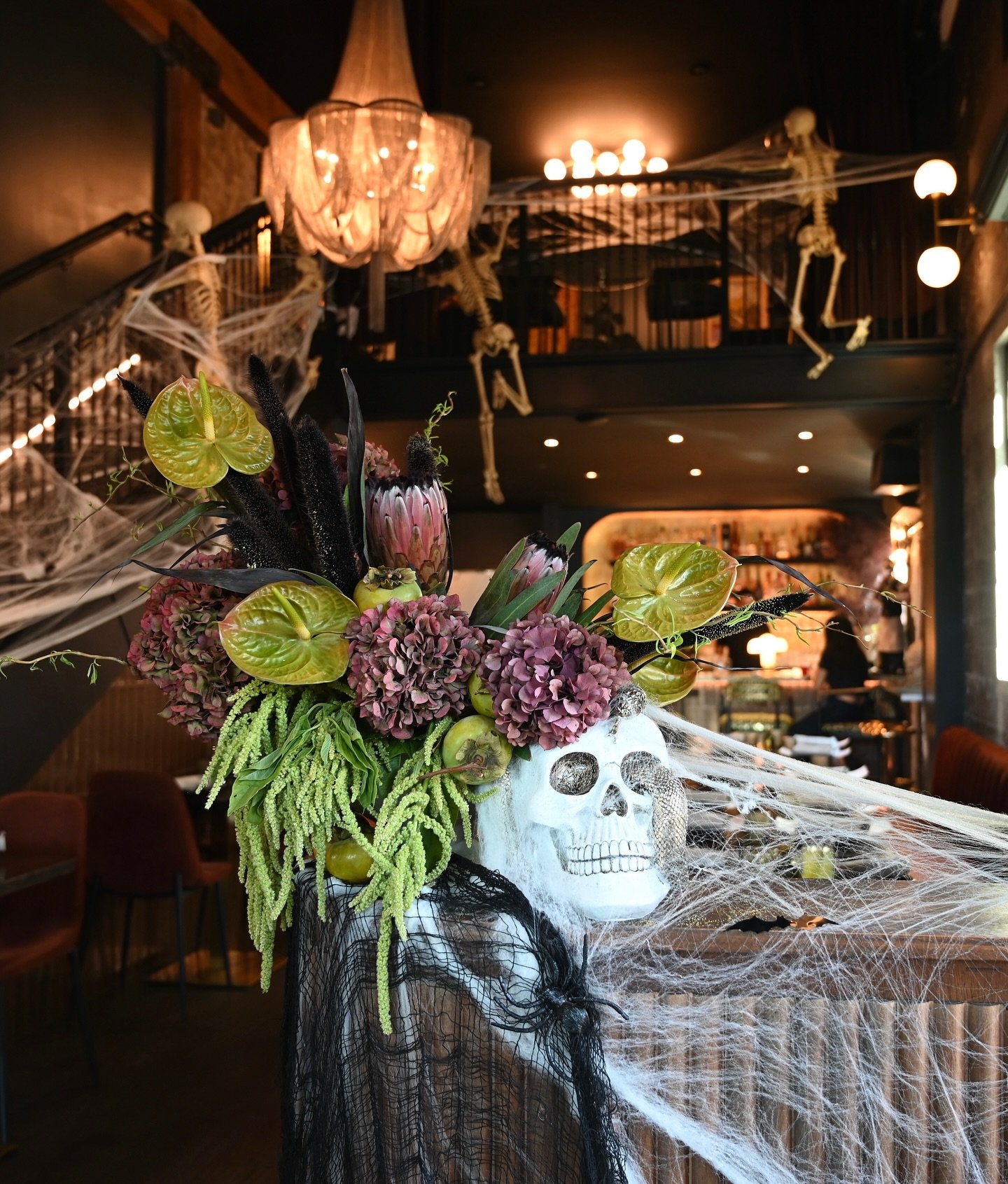 Flexible Skull Vase