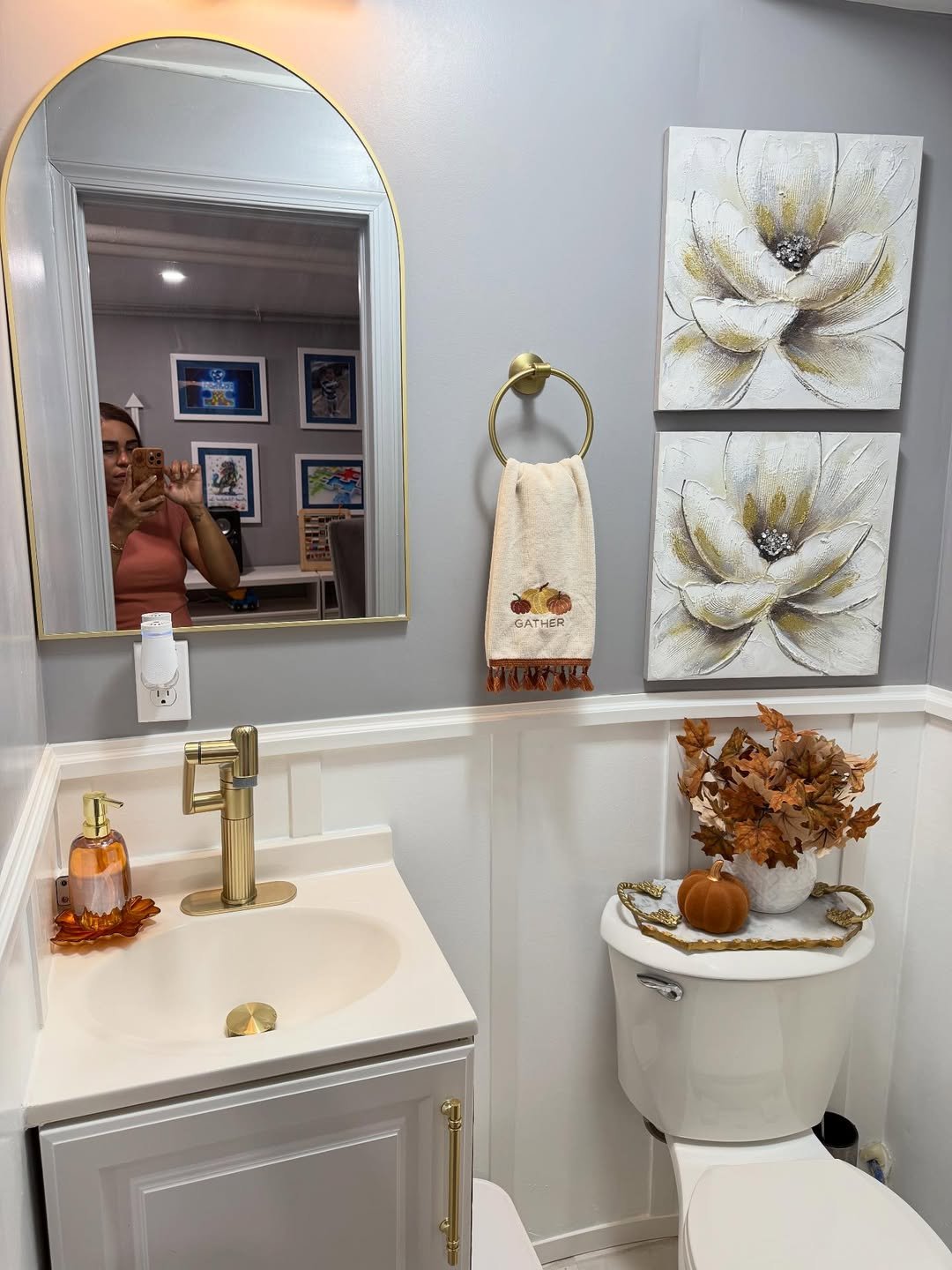 Floral Bathroom Styling With a Harvest Accent