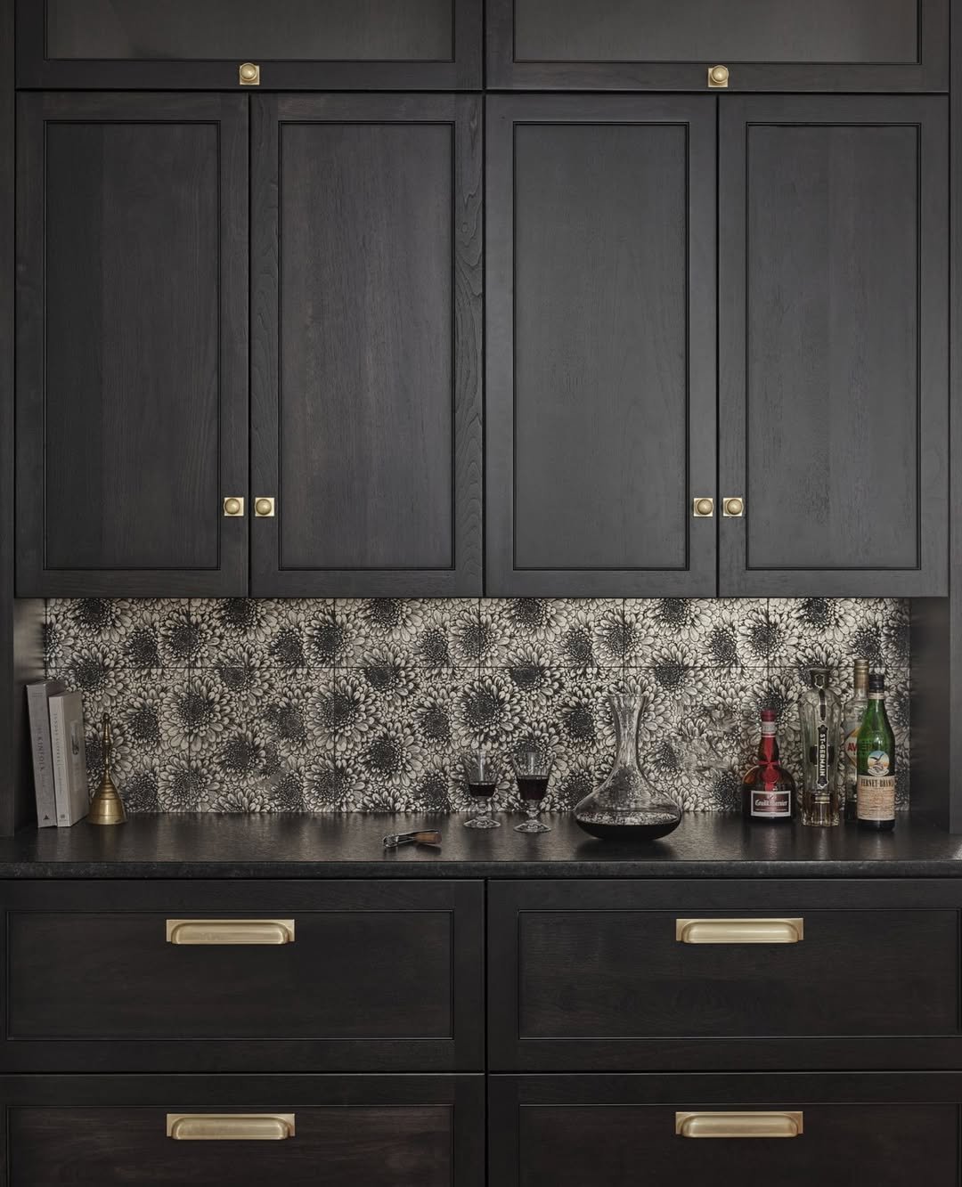 Floral Tile with Black Shaker Cabinets