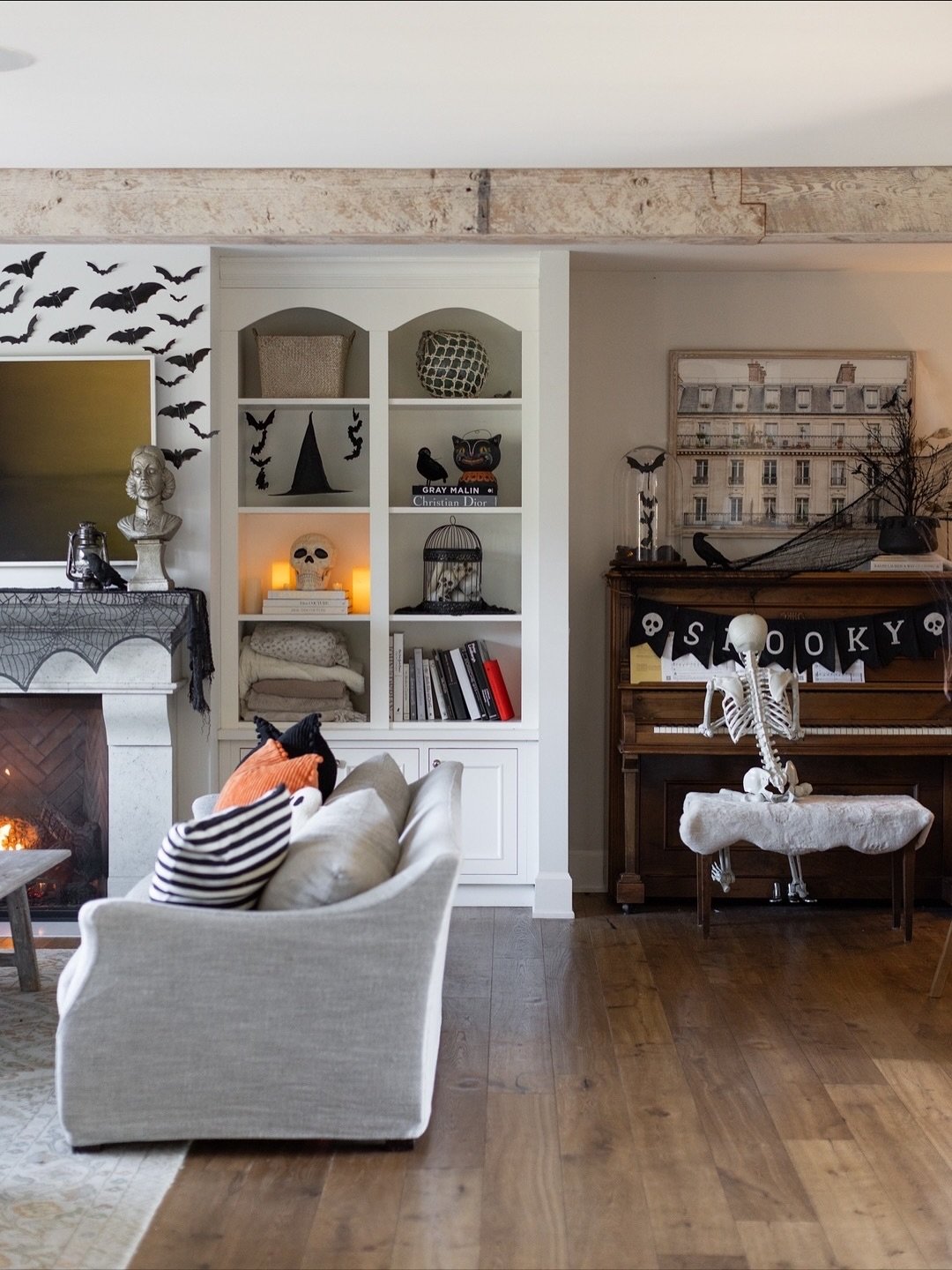 Formal Room Halloween Decor