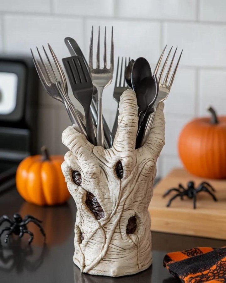 Functional Hand Utensil Holder