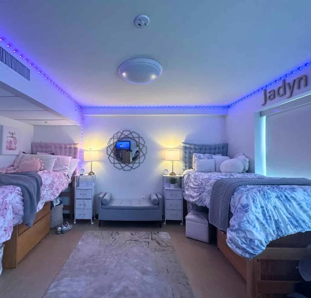 Glow-Lit Symmetry for a Shared Room 2