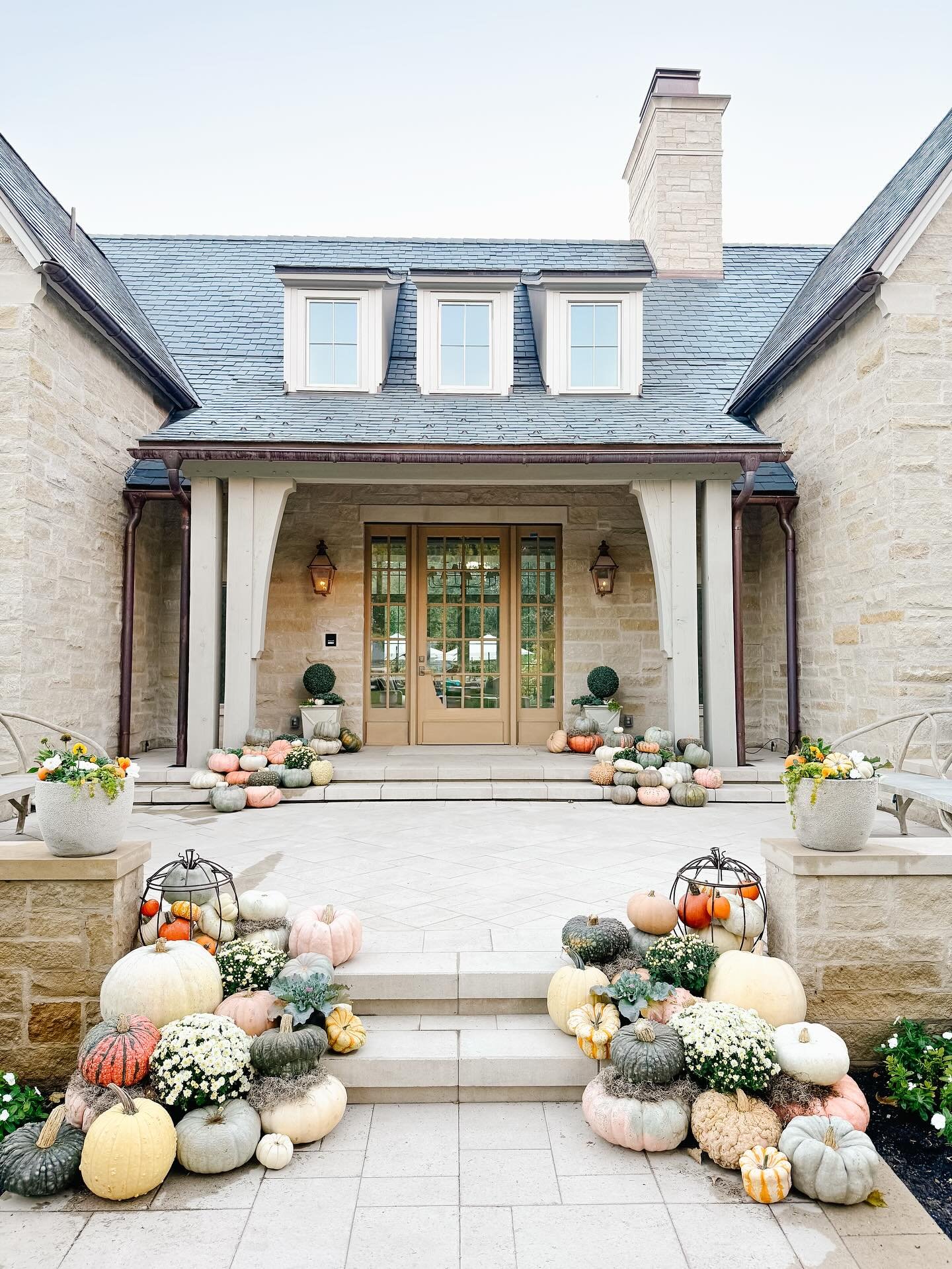 Grand Staircase Pumpkin and Mum Decor
