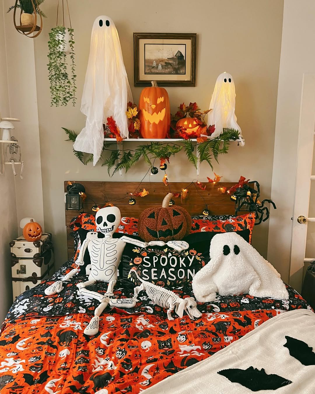Halloween Bedroom Decor for Children