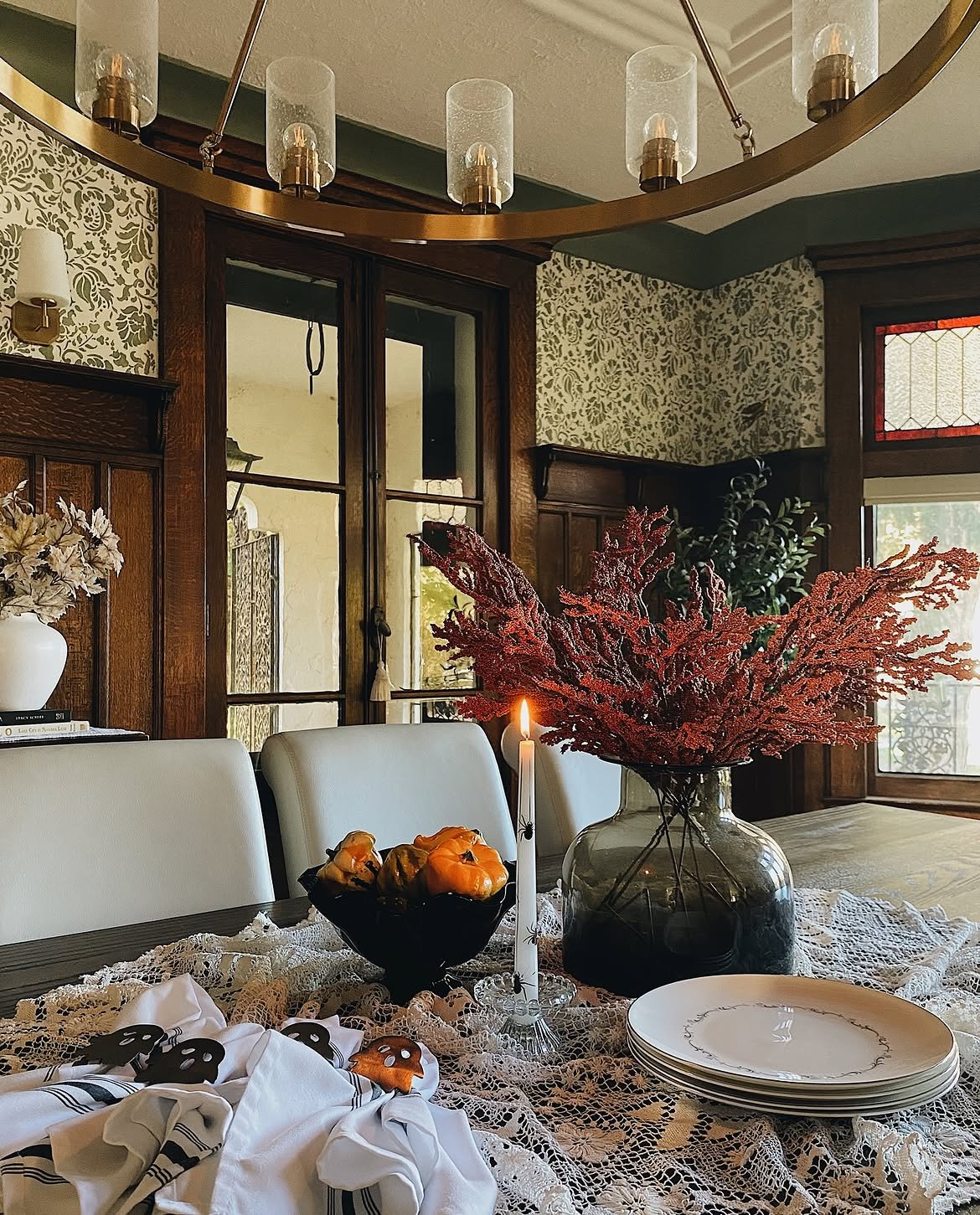 Halloween Table Setting