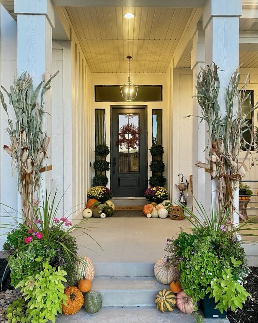 Harvest Framing for a Porch Entryway