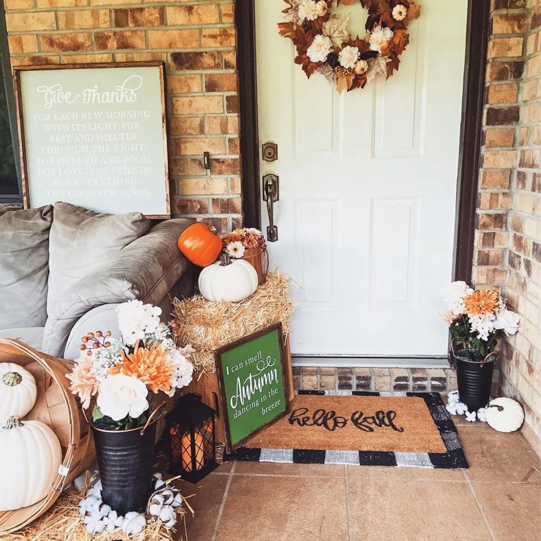 Harvest Porch Details