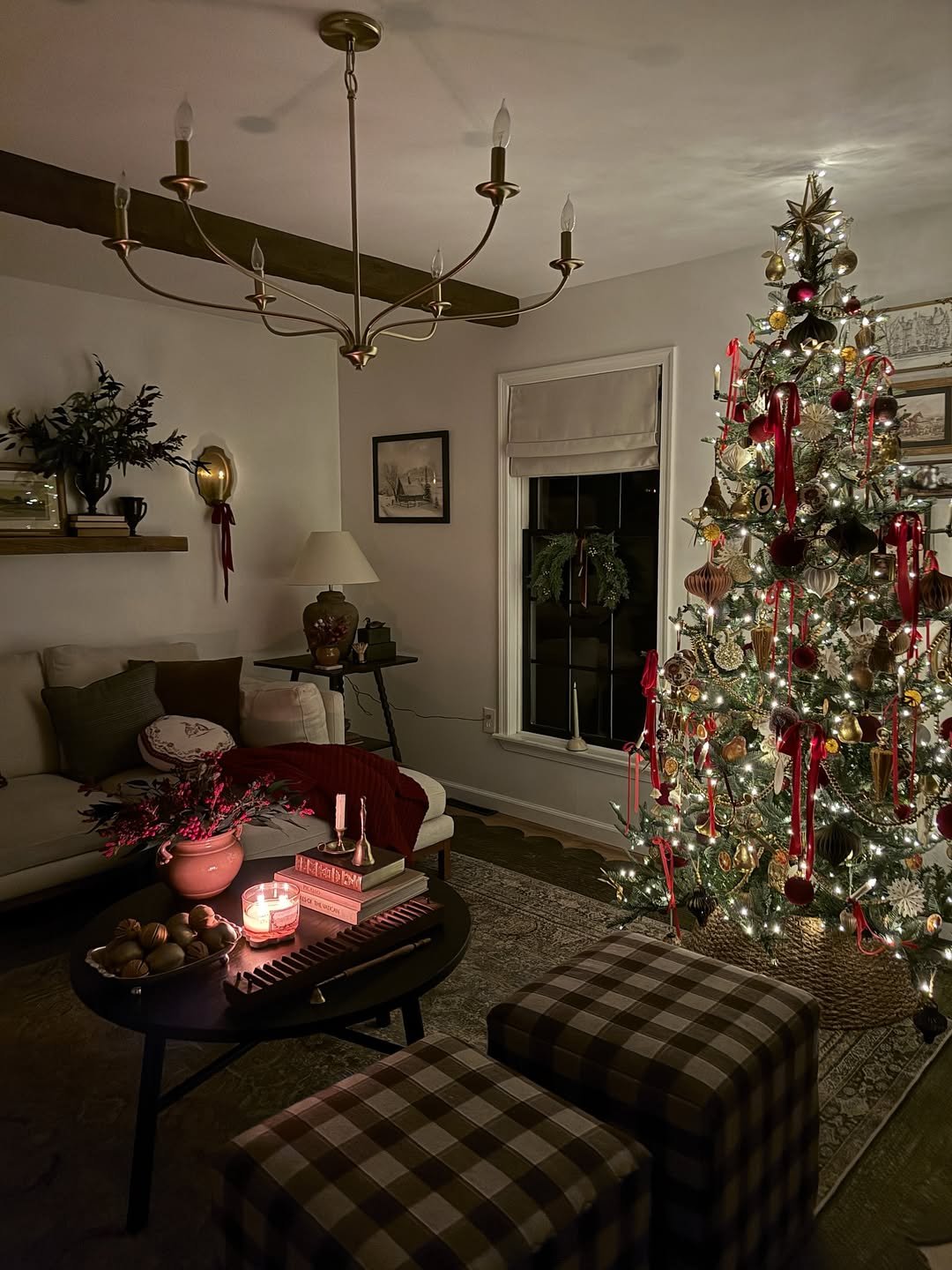 Holiday Display Nook