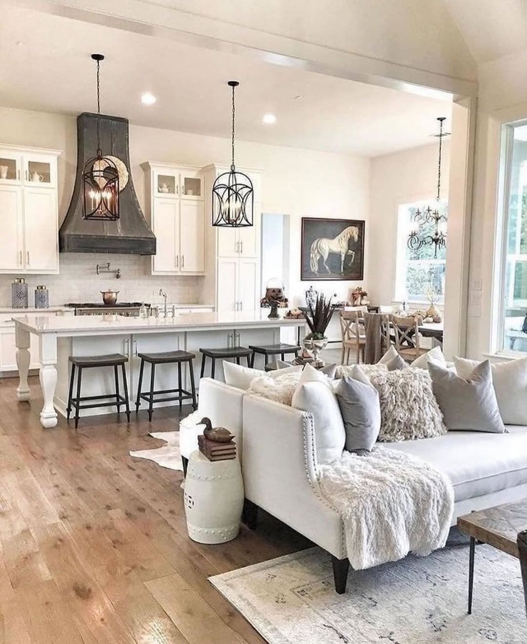 Horse And Hearth Style