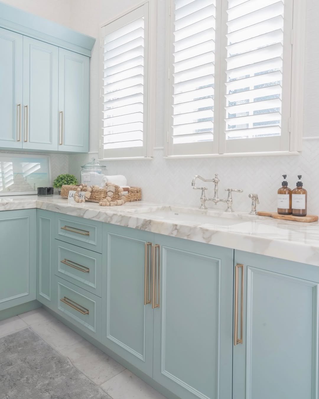 Laundry Kitchen in Pale Aqua