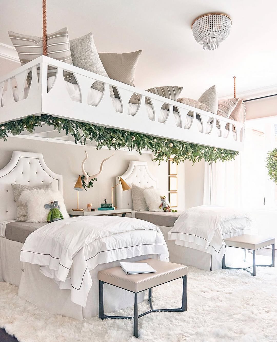 Loft Suite with Garland