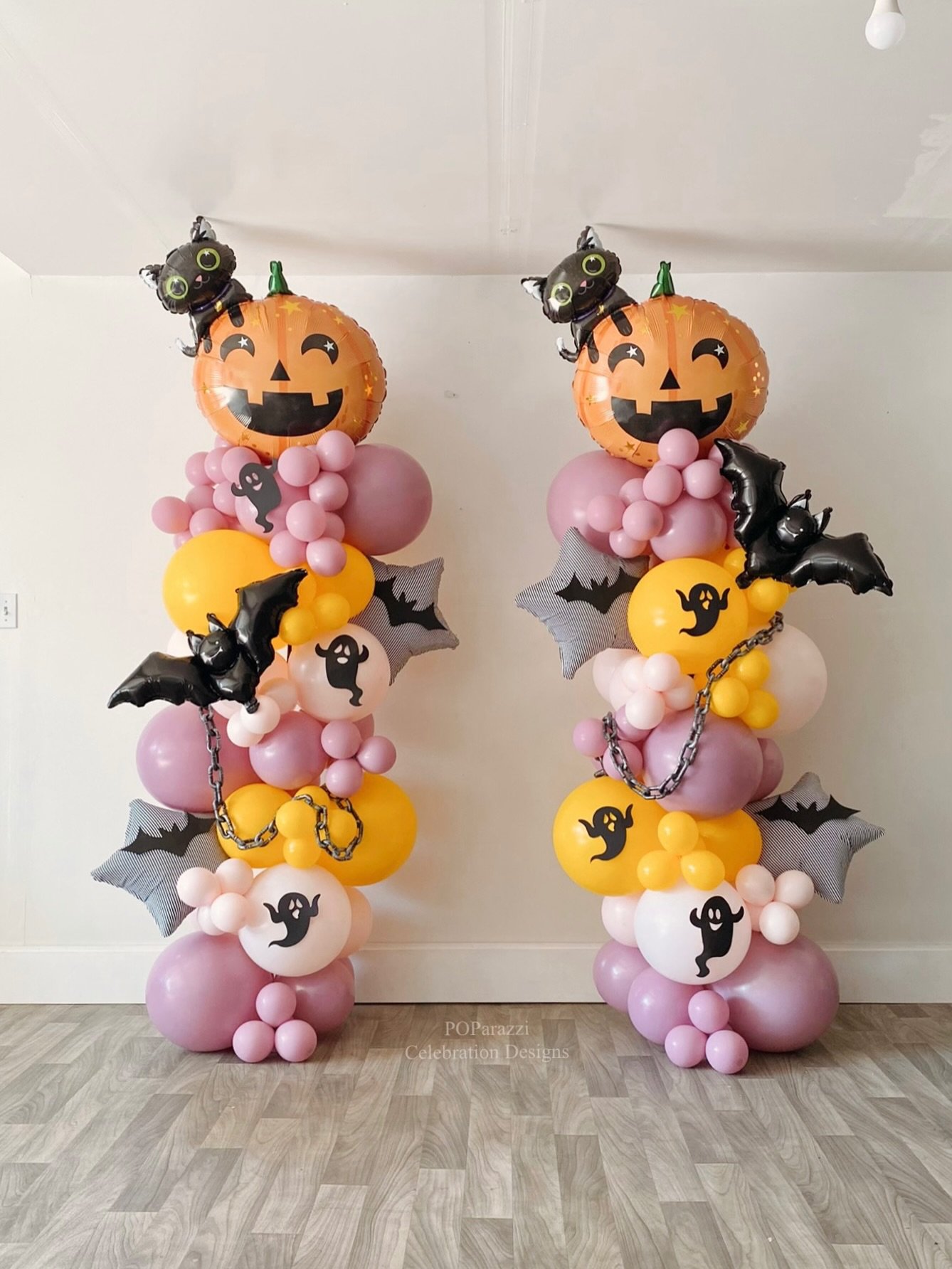 Minimal Orange Balloon Decor
