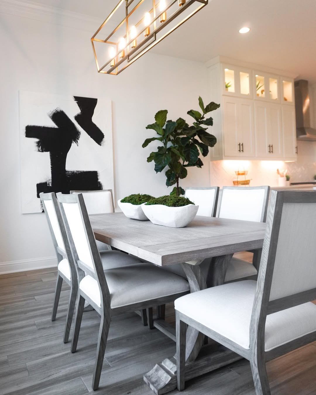 Modern Light Dining Setup 14