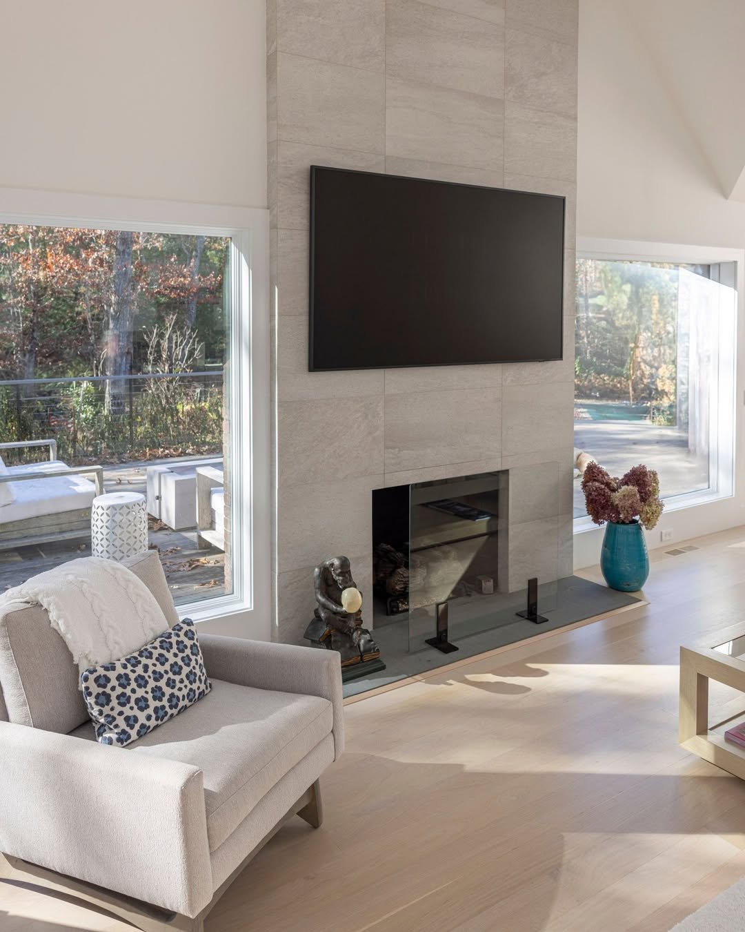 Modern Stone Fireplace Wall