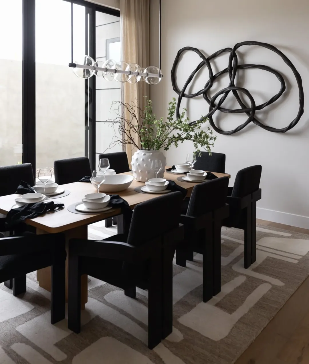 Monochrome Modernity 10