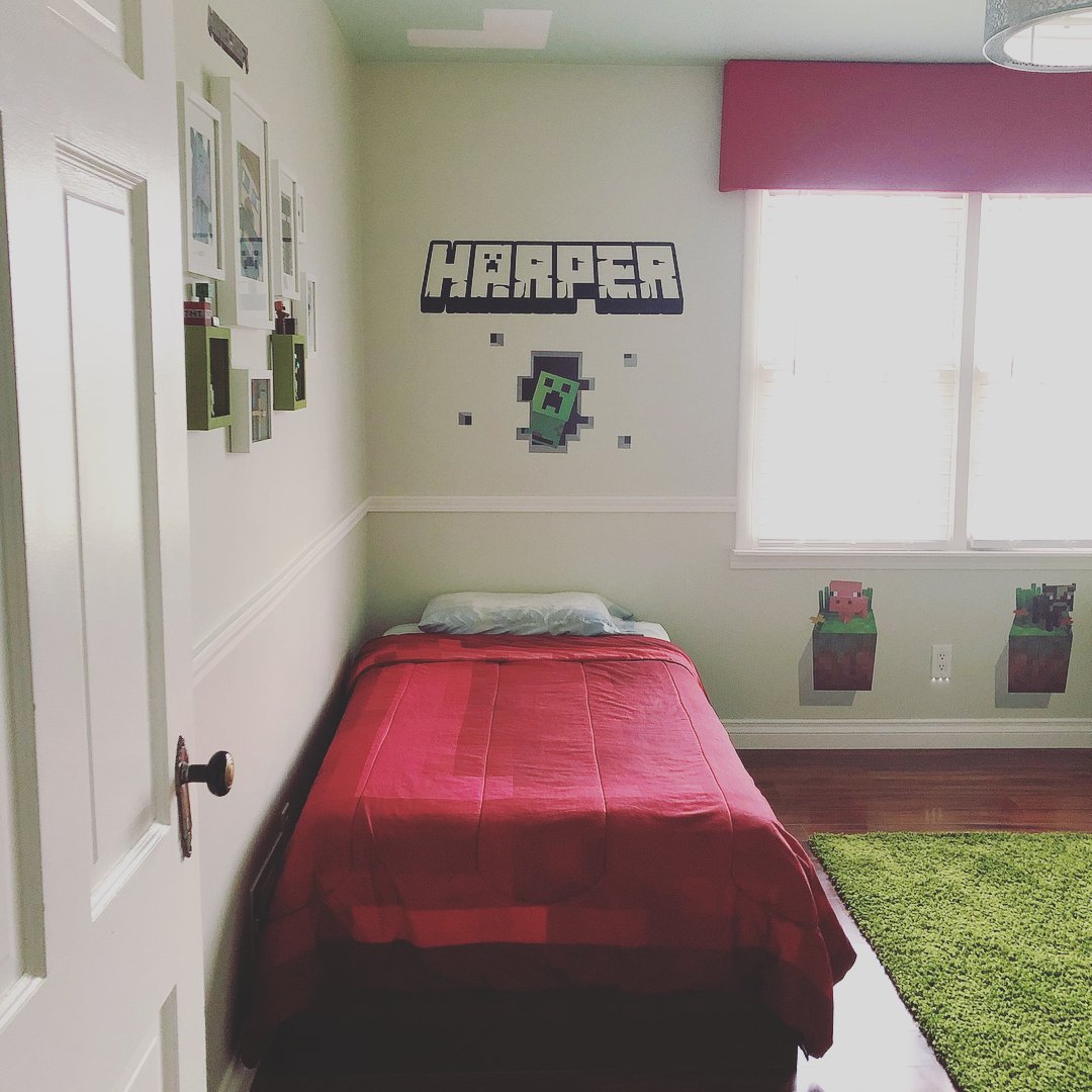 Name Wall in Two Tones