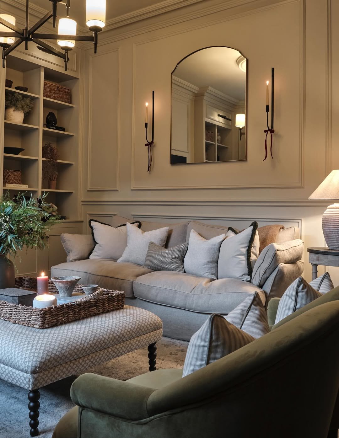 Neutral Comfort by Candlelight 24