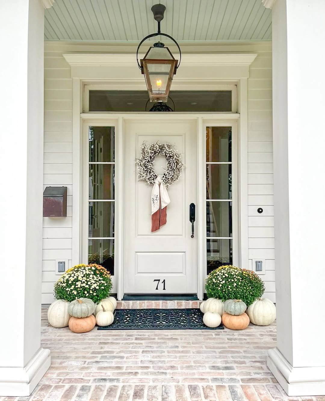 Neutral Fall-Focused Entry