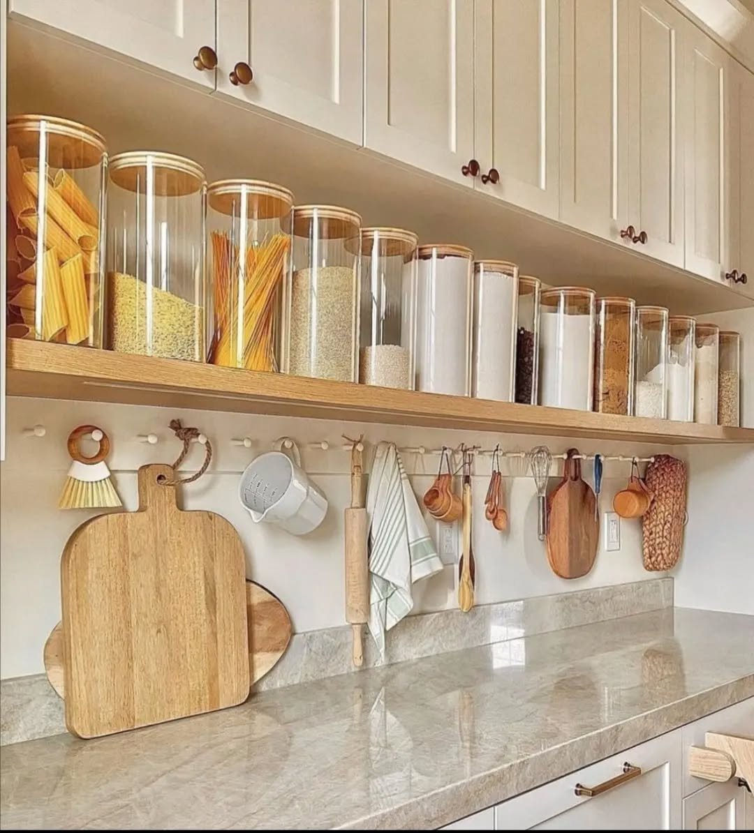 Oak Floating Kitchen Shelf with Canisters and Under-Shelf Hooks