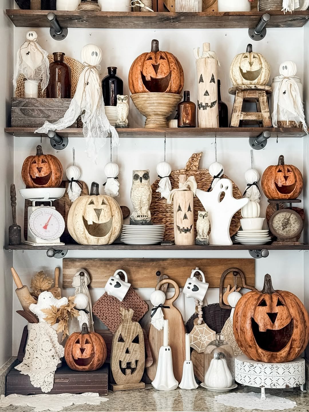 Open Shelf Halloween Display