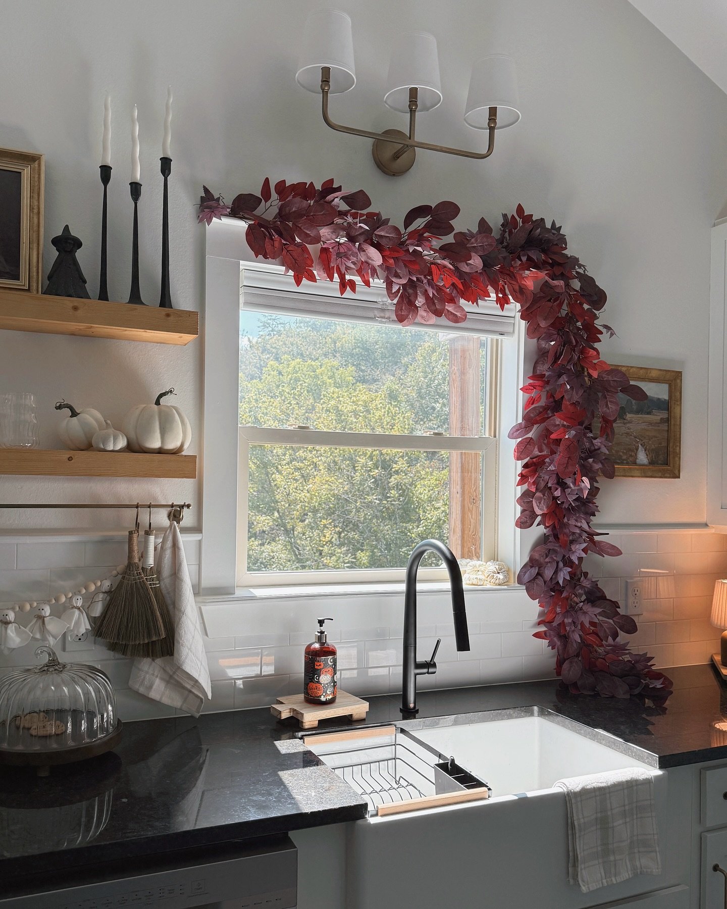 Orange-Free Window Decor