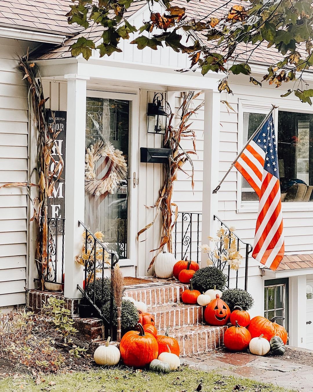 Patriotic Fall Door Display