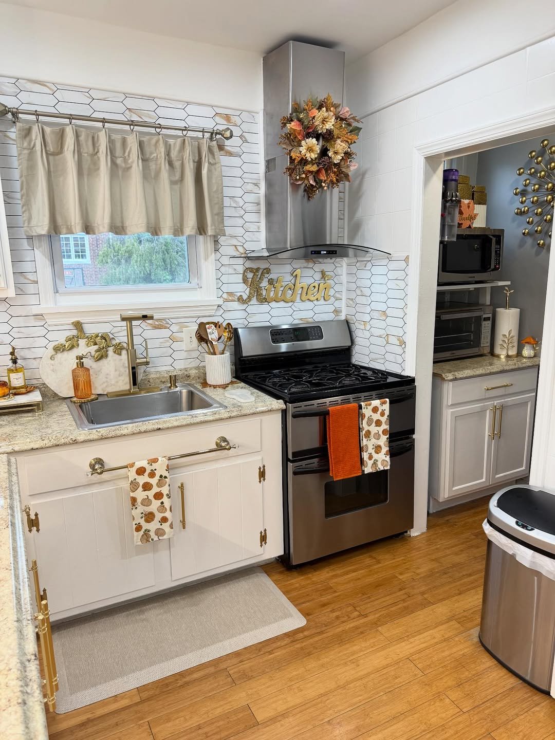 Polished Kitchen with Pumpkins