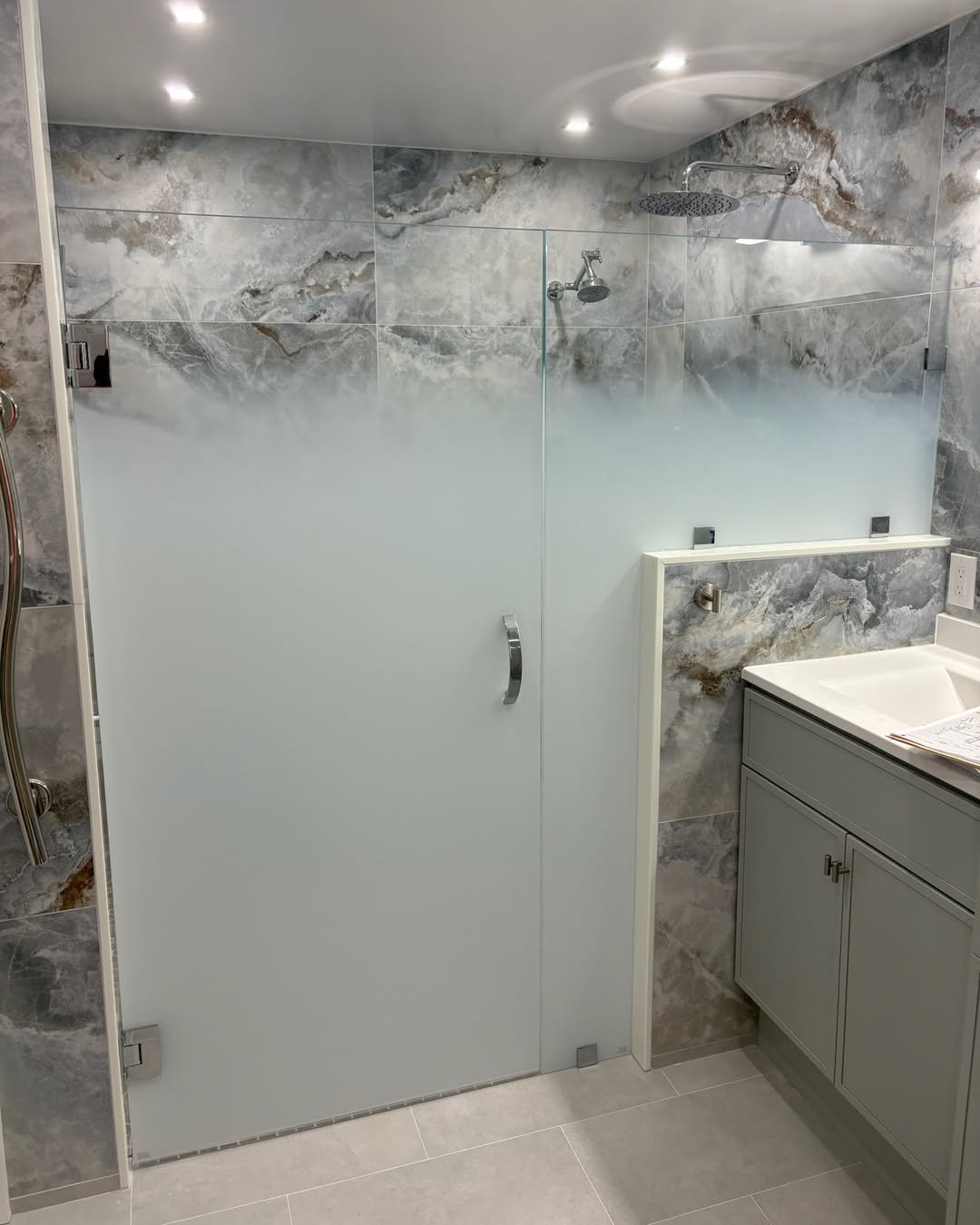 Privacy Frosted Glass 14