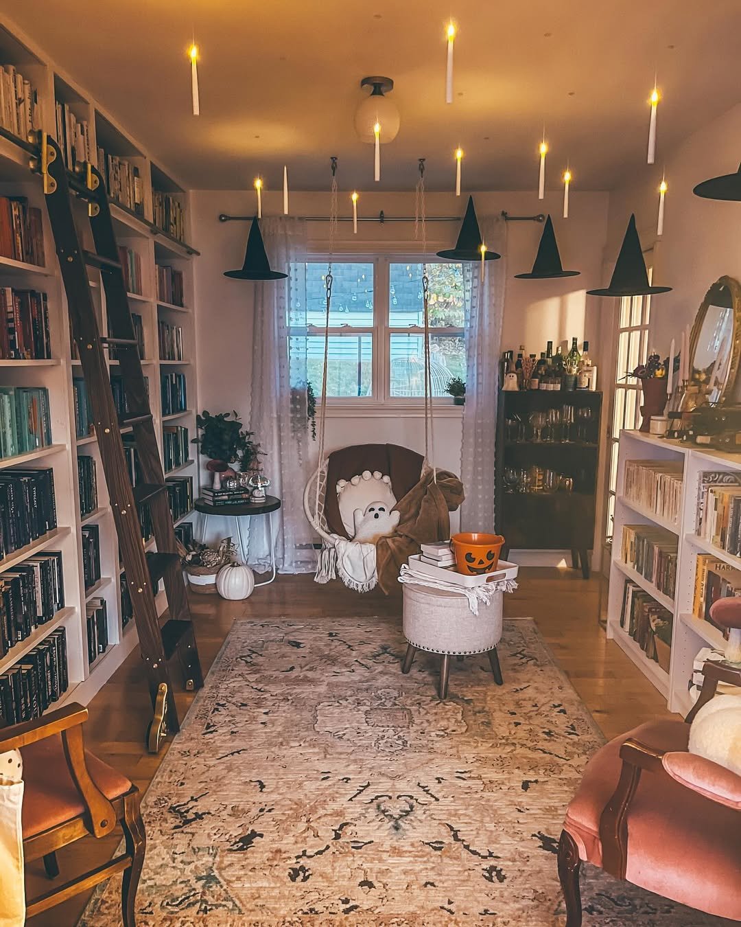 Reading Nook Ceiling Decor