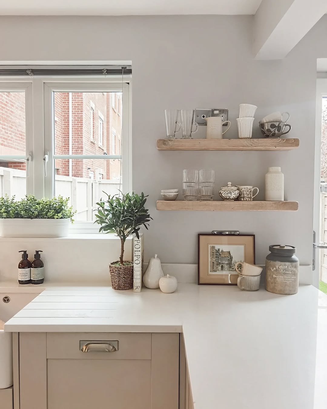 Reclaimed Timber Ledges