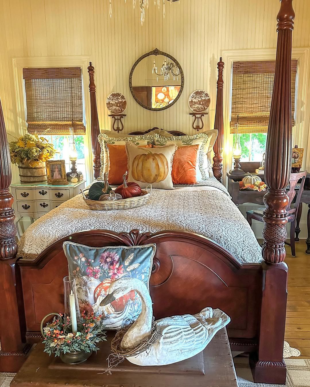 Romance with Antique Pumpkins