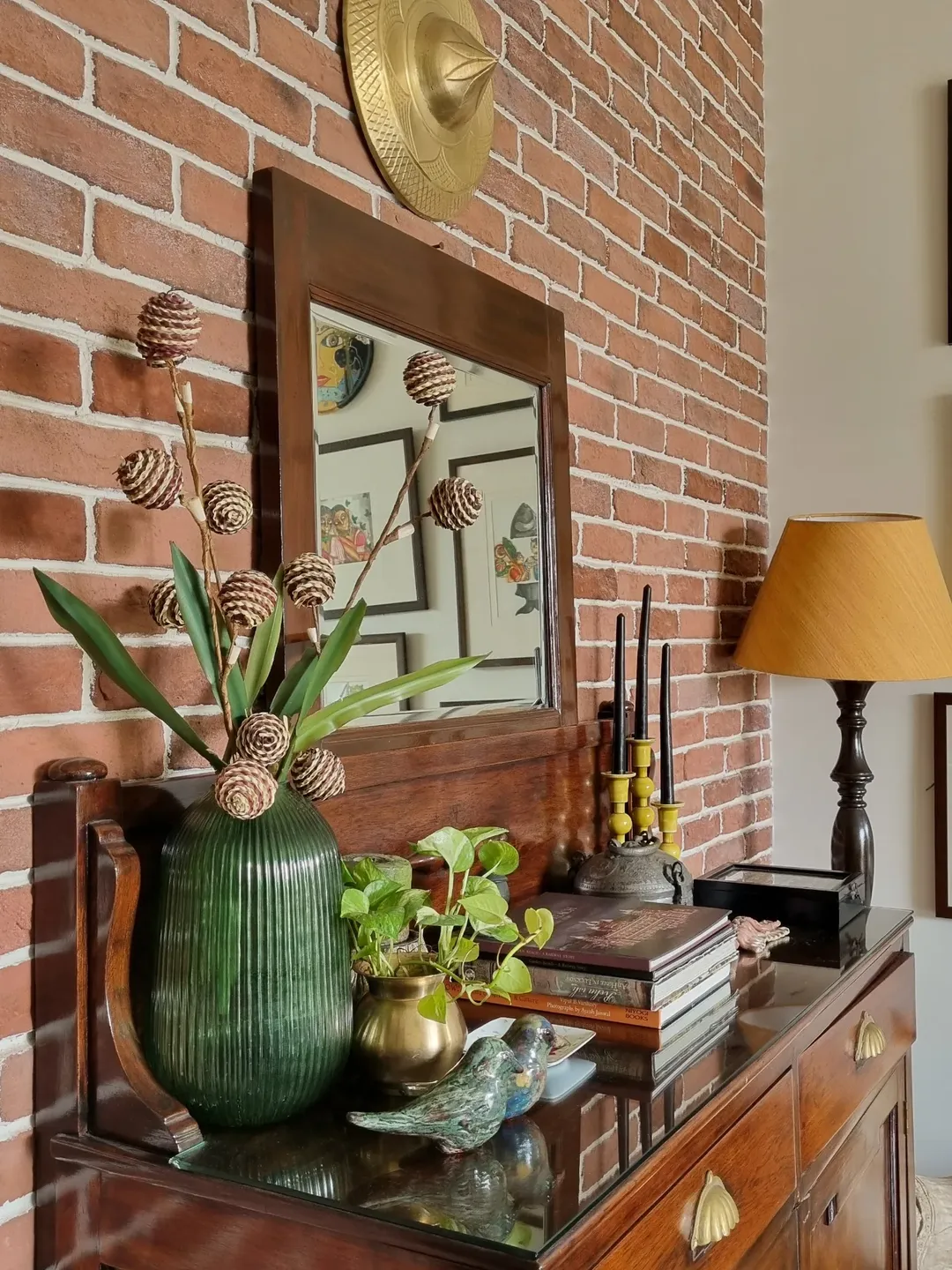 Rustic accents from collected objects 16