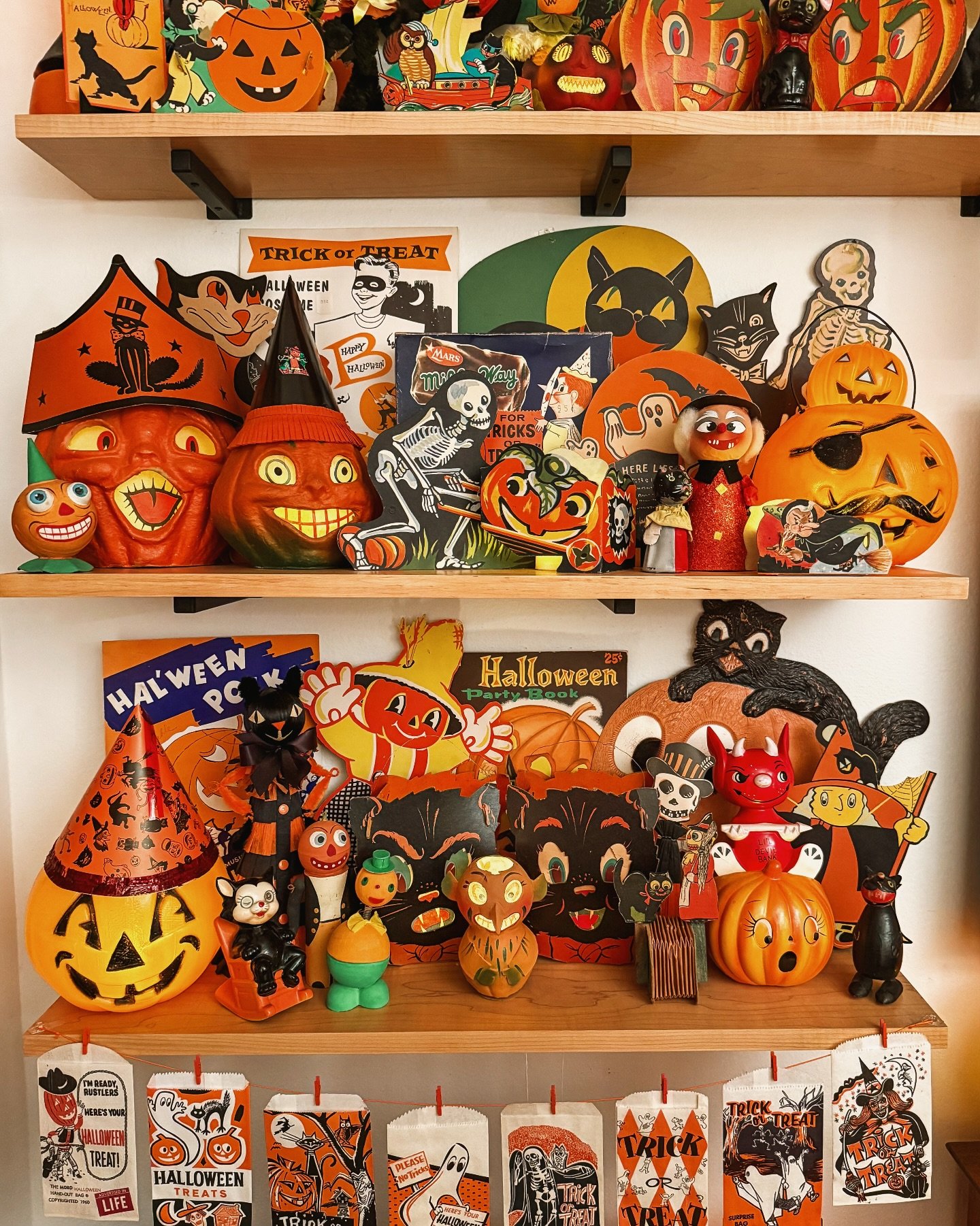 Shelf Grouping by Scale
