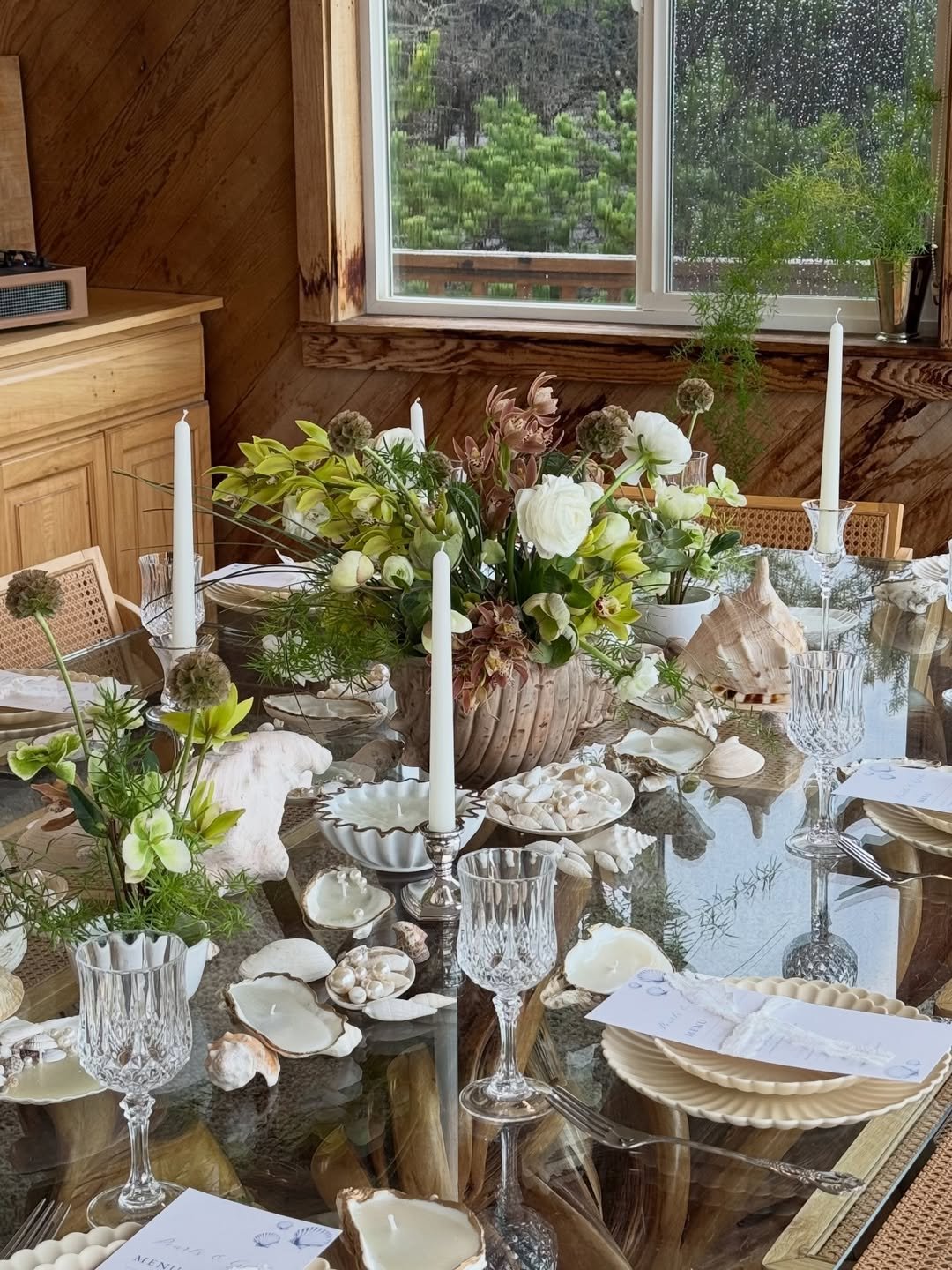 Shell Accents with Stems