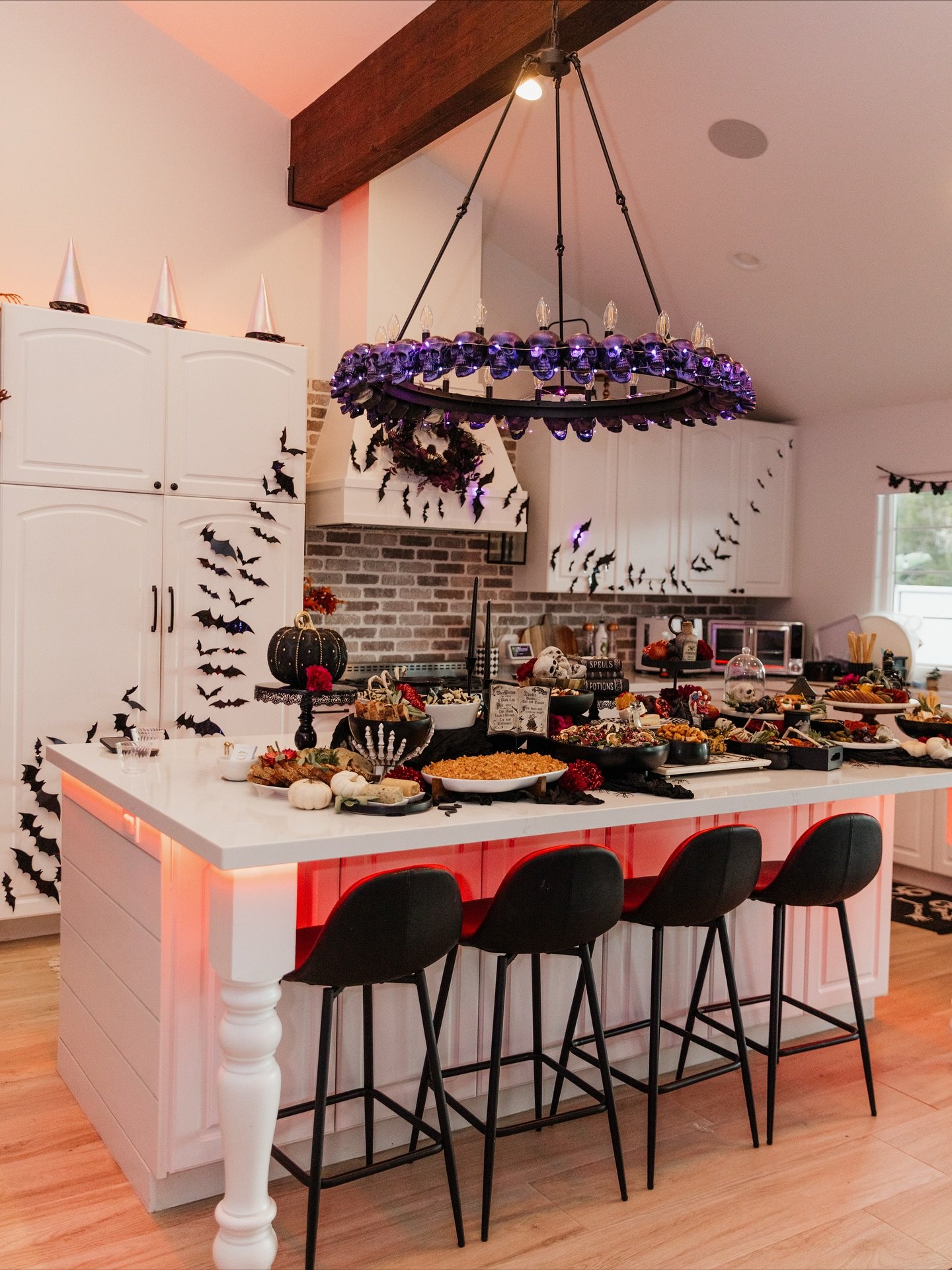 Single-Statement Halloween Focal Decor