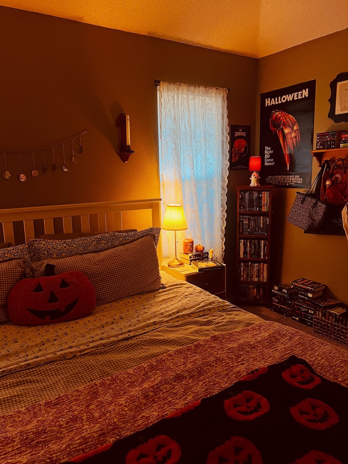 Slasher Movie Bedroom