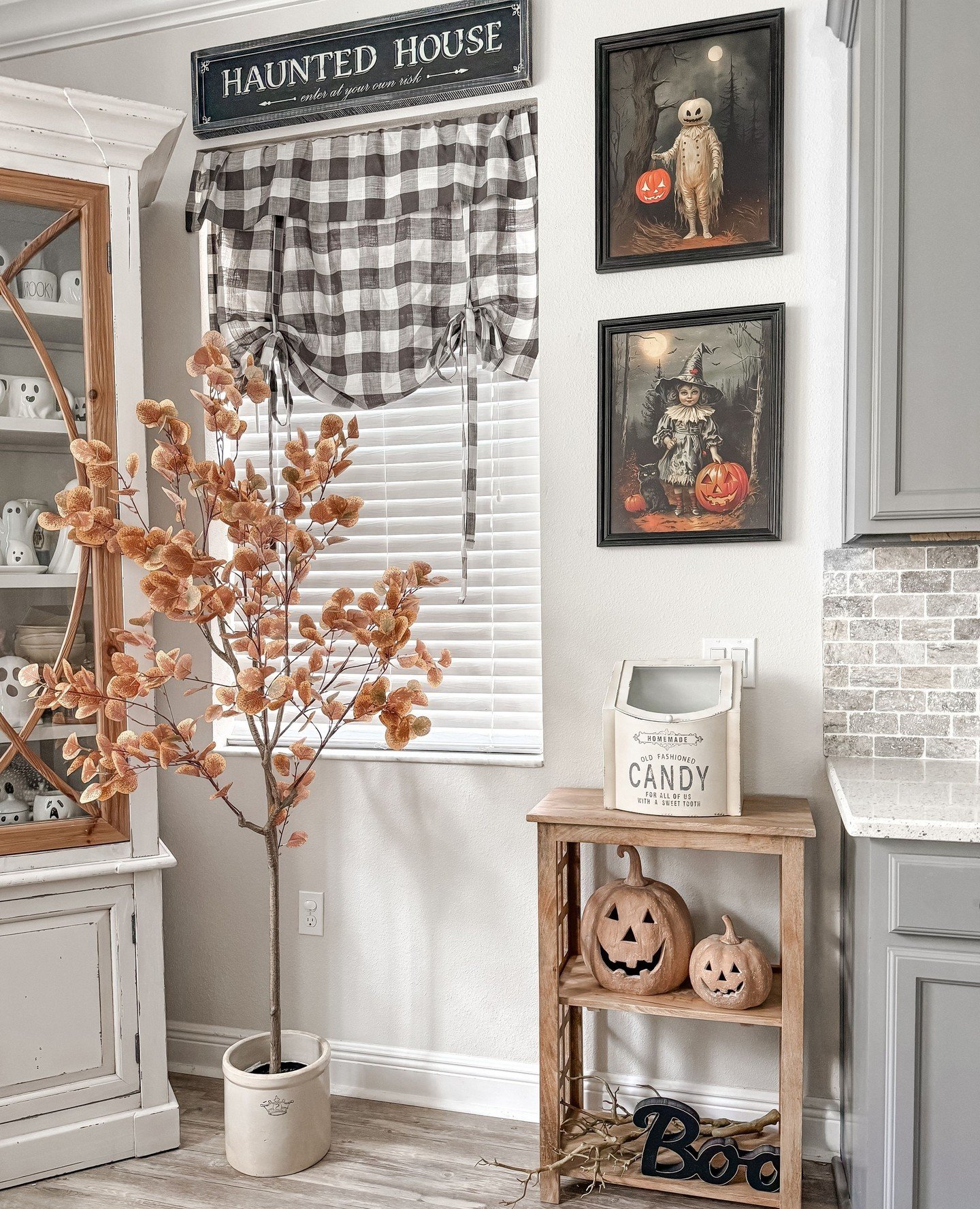 Small Kitchen Corner Decor