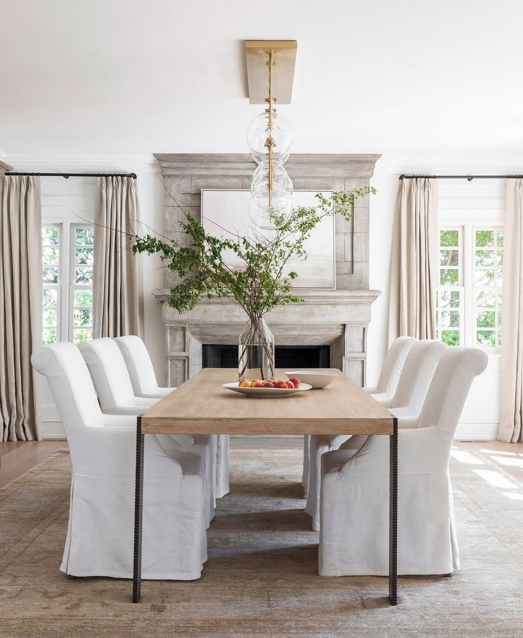Soft European Dining Room 11