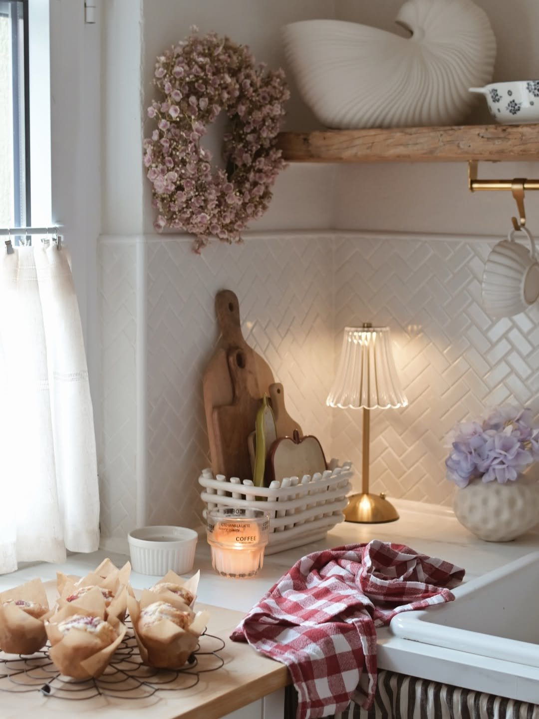 Soft-Style Cottage Baking Nook