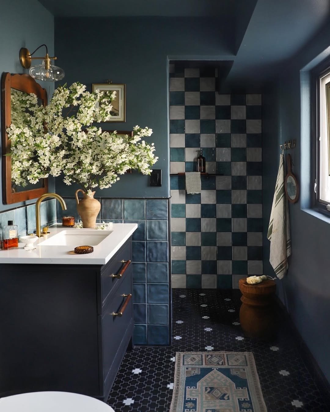 Spa Corner in a Deep Blue Shade 13