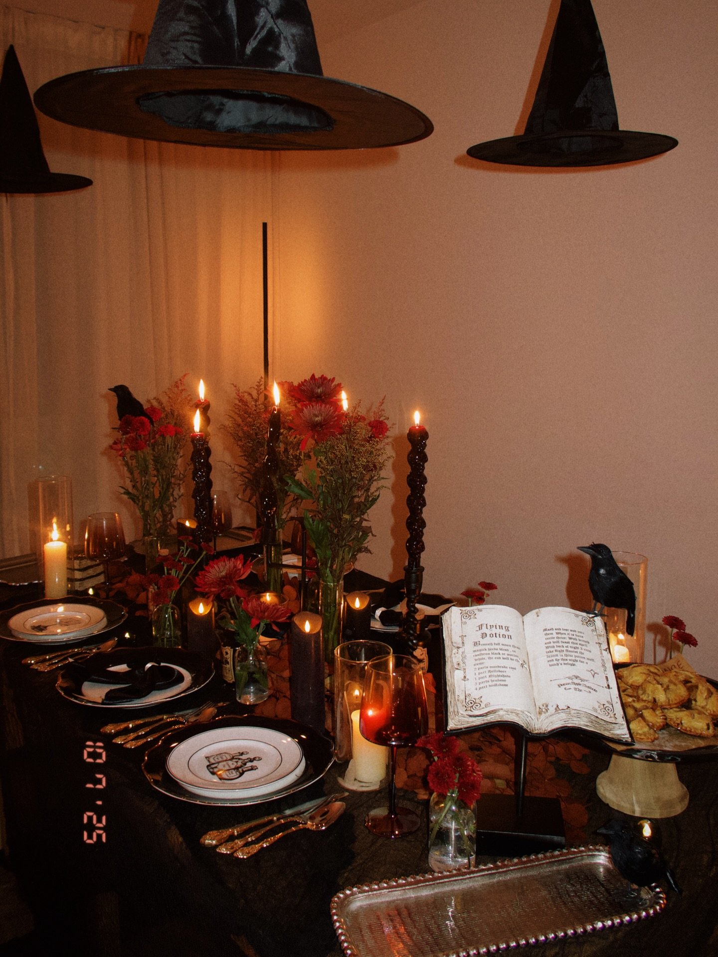 Space-Saving Overhead Table Props