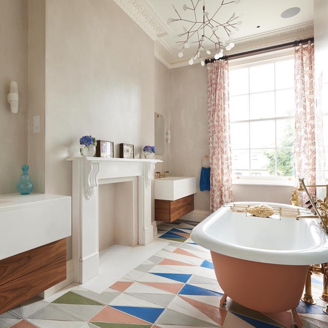 Terracotta Thanksgiving Clawfoot Bathroom