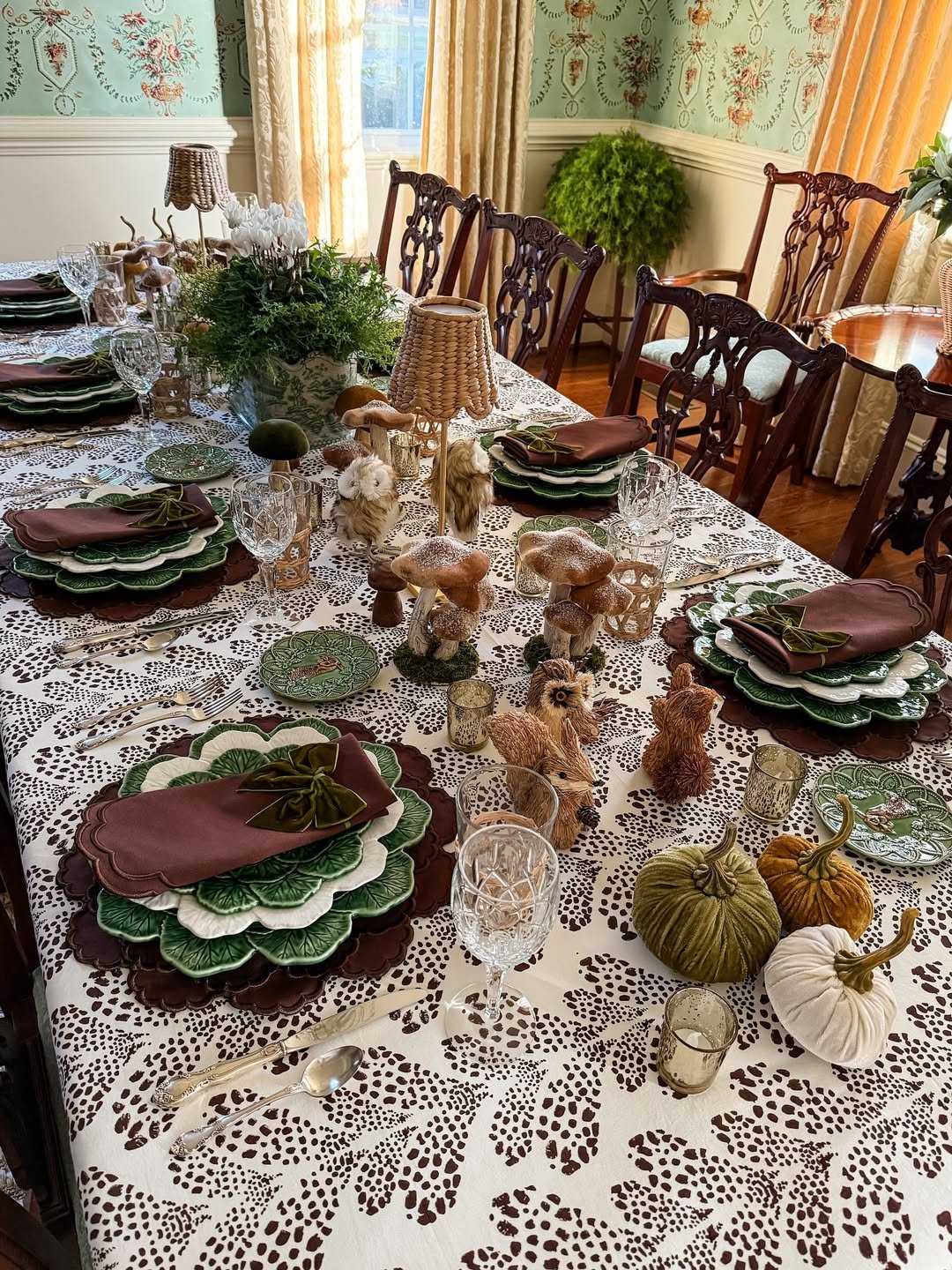 Thanksgiving Table in a Storybook Style