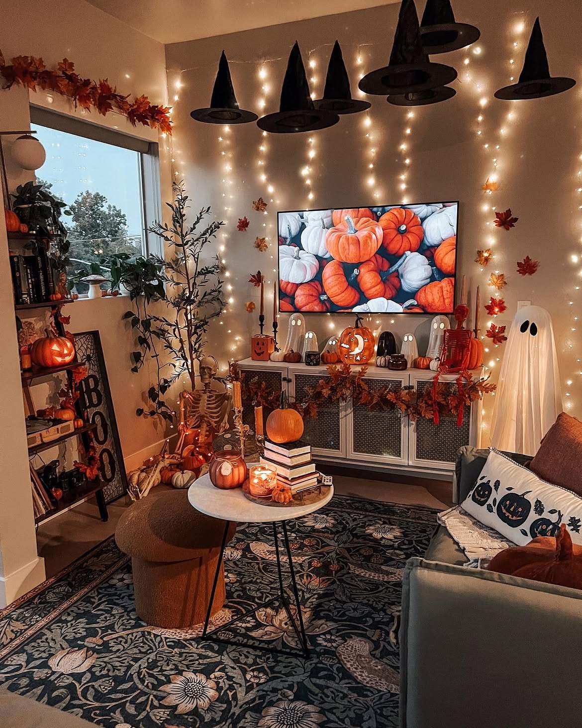 TV Wall Halloween Decor