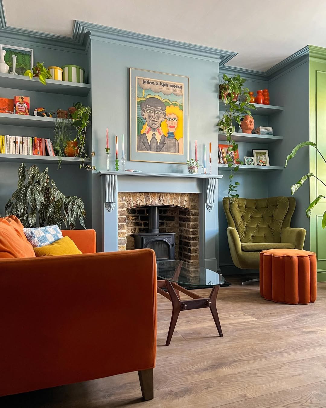 Two-Tone Green Eclectic Scheme