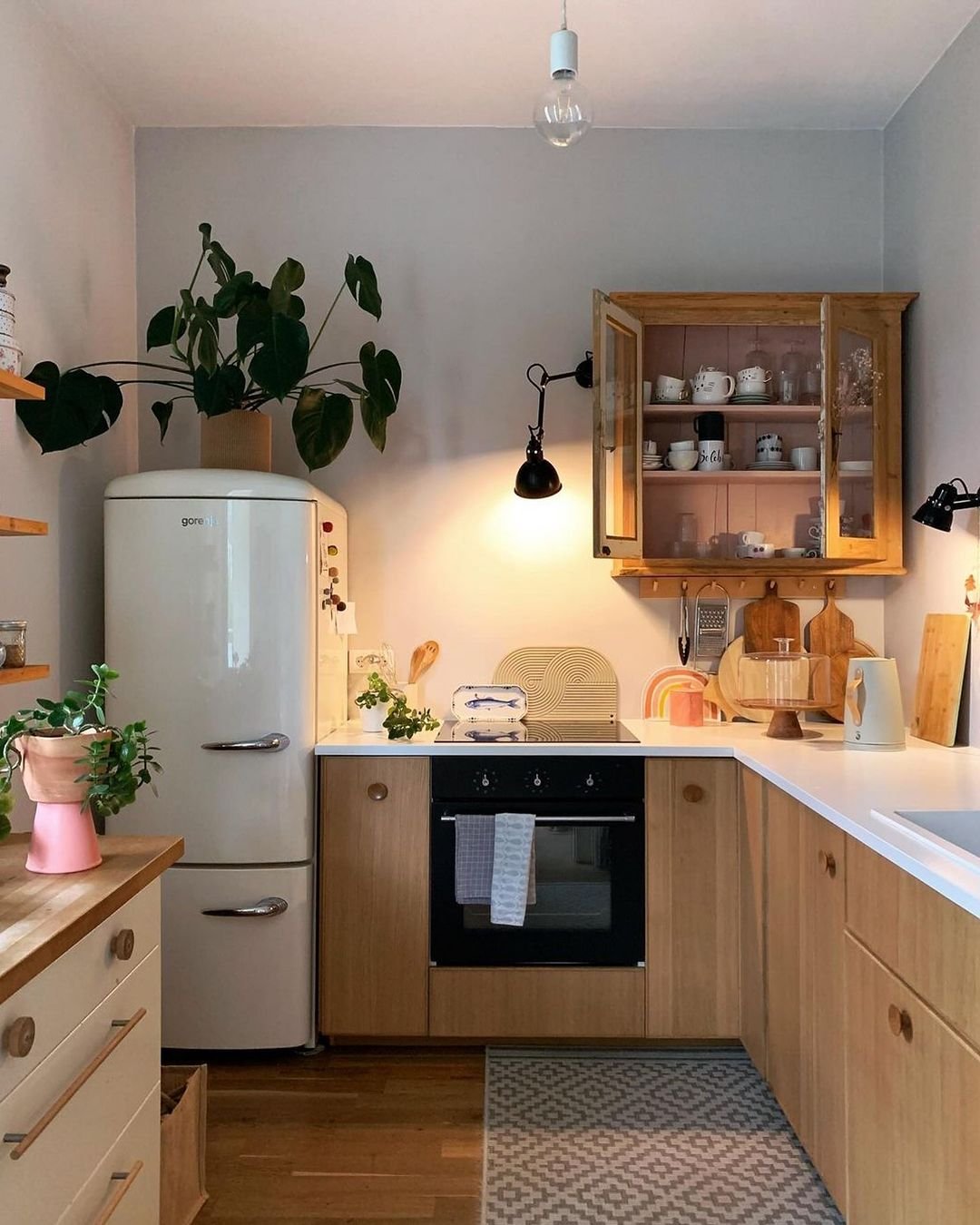 White Cabinet Kitchen